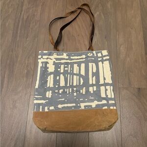 Bookhou Shoulder Bag